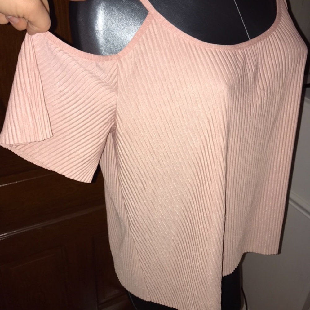 Pink blouse - Picture 2 of 2